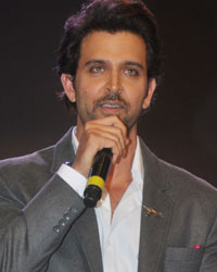 Hrithik Roshan at Dr Batra Positive Health Awards 2013