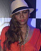 Kavita Lakhani Kavita Lakhani