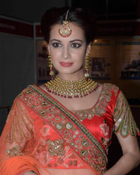 Diya Mirza at Globoil India 2015 Summit