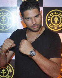 Yuvraj Singh at Gold Gym Bandra Relaunch