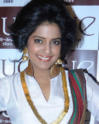 Vishakha Singh at HUE Store Launch