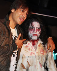 Vivek Oberoi at Halloween Party to Promote Krrish 3