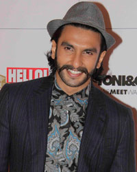 Ranveer Singh at Hello Awards 2013