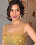 Sophie Choudhary at Hello Hall Fame Awards 2012