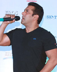 Sooraj Pancholi, Salman Khan and Athiya Shetty Sooraj Pancholi, Salman Khan and Athiya Shetty