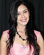 Hrishita Bhatt at Hira Manek Women Achievers Awards