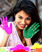 Manisha Kelkar at Holi Celebrations 2013