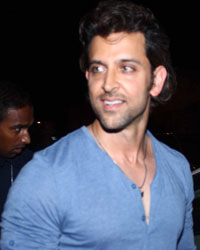 Hrithik Roshan at Hrithik Roshan Snapped With Family