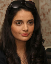 Armeena Rana Khan Armeena Rana Khan