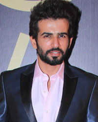 Jay Bhanushali at ICICI NRI of The Year Award