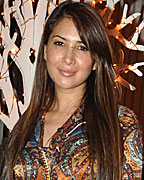 Kim Sharma at IDF India Design Week