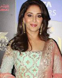 Madhuri Dixit at IIFA Awards 2013