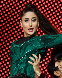 Kareena Kapoor at IIFA Awards 2014