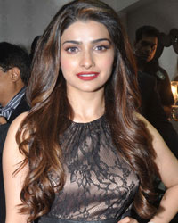 Prachi Desai at Inauguration of 10 Jewel Diamond Store