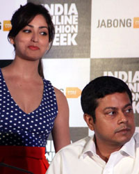 Jabong.com and Talenthouse India, announced the 'India Online Fashion Week' Jabong.com and Talenthouse India, announced the 'India Online Fashion Week'