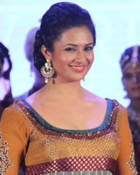 Divyanka Tripathi at Indian Beauty Make Up Awards 2015