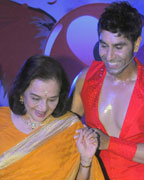 Sandeep Soparkar with Asha Parekh