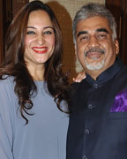 Rakshanda Khan and Pradeep Jethani
