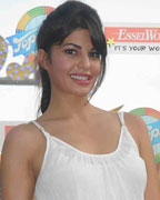 Jacqueline Fernandez at Jacqueline at Essel world