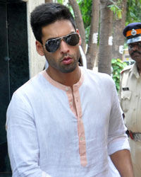 Sidhartha Mallya at Jiah Khan Funeral