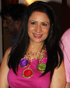 Manasi Joshi Roy and Rohit Roy