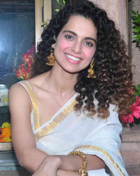 Kangana Ranaut at Kangana Visits Swami Vivekananda Math