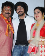 Kapil Mehra ,Bharti Mehra and Gurdeep Mehndi