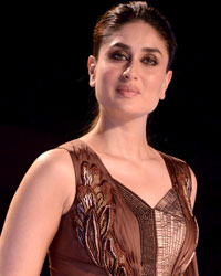 Kareena Kapoor at Kareena Unveils New Magnum Ice Cream