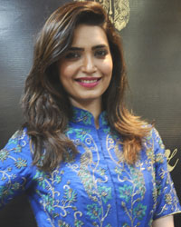 Karishma Tanna at Karishma Tanna at The Launch of Miraaz Fashion