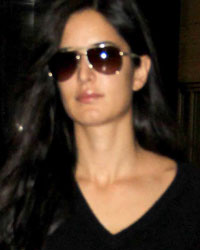 Katrina Kaif Snapped at Airport Katrina Kaif Snapped at Airport