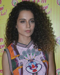 Kangana Ranaut at Katti Batti Promoton at Radio Mirchi