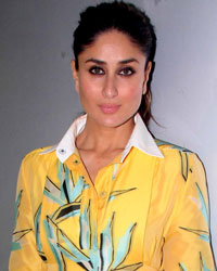 Kareena Kapoor at Ki and Ka Movie Promotion at Radio Mirchi Office