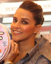 Neha Dhupia at Kiehl`s Gives Initiative Launch