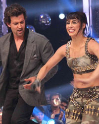 Hrithik Roshan and Lauren Gottlieb