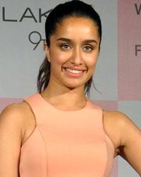 Shradha Kapoor at Lakme 9 to 5 Weightless Mousse Foundation Launch