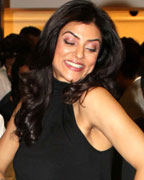 Sushmita Sen at Launch of Art Gallery 7