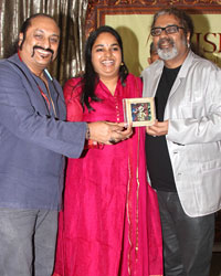 Lesle Lewis, Ruupa Raaman and Hariharan Lesle Lewis, Ruupa Raaman and Hariharan
