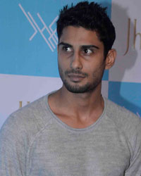 Prateik Babbar at Launch of Multi Designer Destination JHELUM