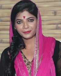 Sshakshi Chovan Sshakshi Chovan