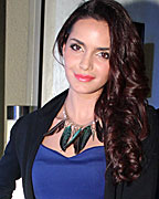 Shazahn Padamsee at Lavasa Women`s Drive 2013 Awards