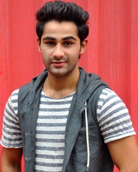 Armaan Jain at Lekar Hum Deewana Dil Promotion at Splash