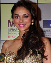 Aditi Rao at Lions Gold Awards 2014