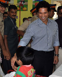 Sachin Tendulkar at Little Hearts Marathon Announcement