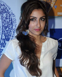 Soha Ali Khan at Lonely Planet Awards 2013