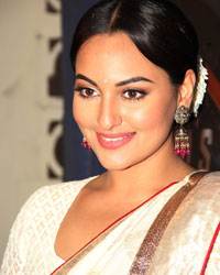 Sonakshi Sinha at Lootera Film Promotion