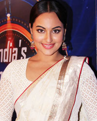 Sonakshi Sinha at Lootera Film Promotion