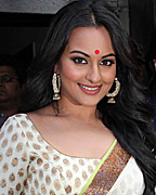 Sonakshi Sinha at Lootera First Look Launch