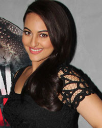 Sonakshi Sinha at Lootera Movie Promotion