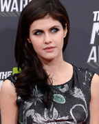 Actress Alexandra Daddario arrives at the 2013 MTV Movie Awards in Culver City, California