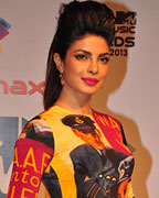 Priyanka Chopra at MTV Video Music Awards 2013